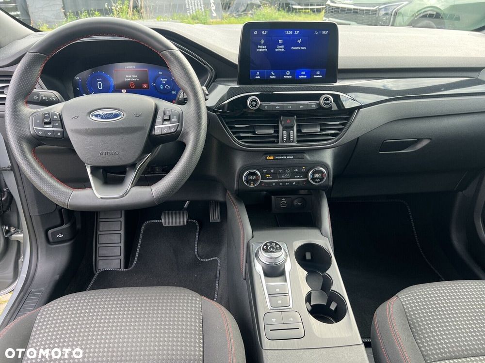 Ford Kuga 2022 photo 4