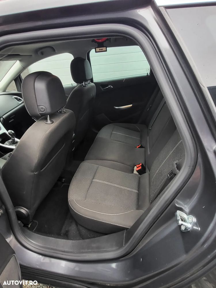 Opel Astra 1.7 CDTI DPF Sports Tourer Edition - 7