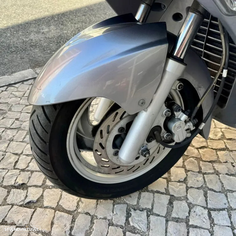 Sym GTS 125 - 6