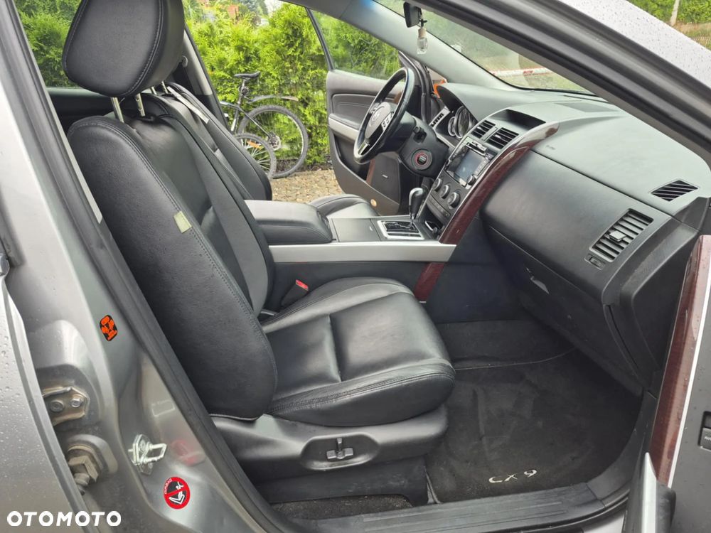 Mazda CX-9 - 8