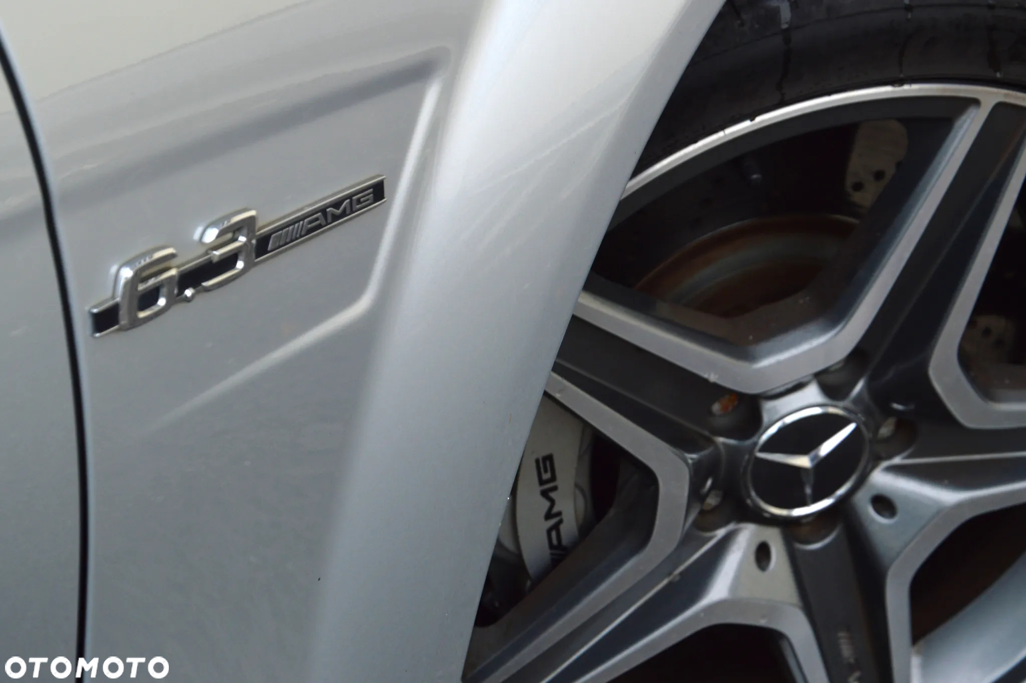 Mercedes-Benz Klasa C 63 AMG - 12