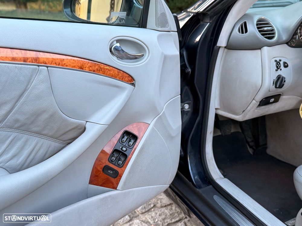 Mercedes-Benz CLK 270 - 15