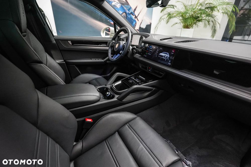Porsche Cayenne Standard - 14