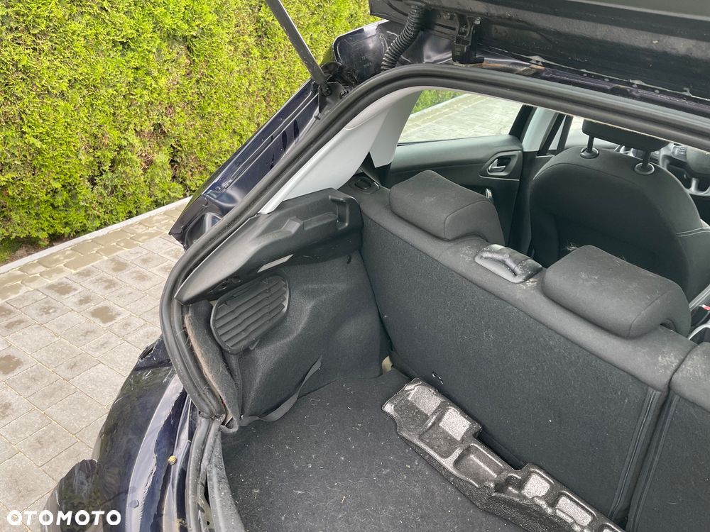 Peugeot 208 1.2 PureTech Active - 10