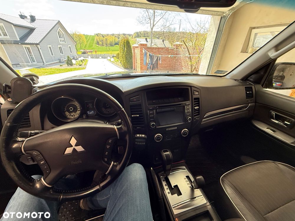 Mitsubishi Pajero 3.2 DID Intense - 25