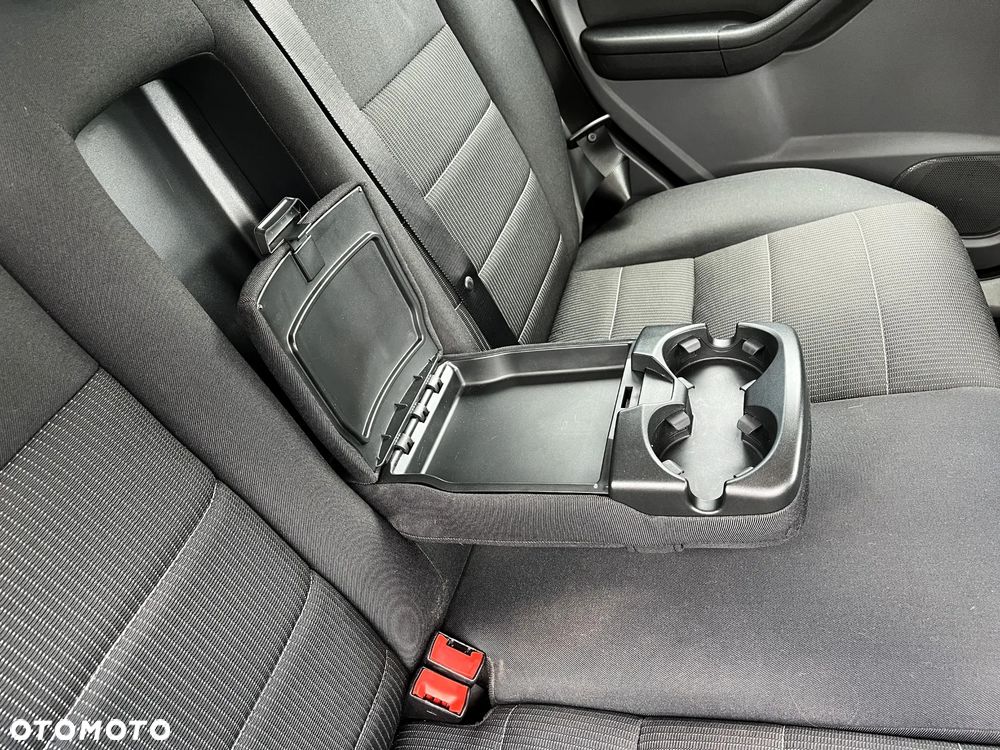 Ford Focus 1.8 Titanium - 13