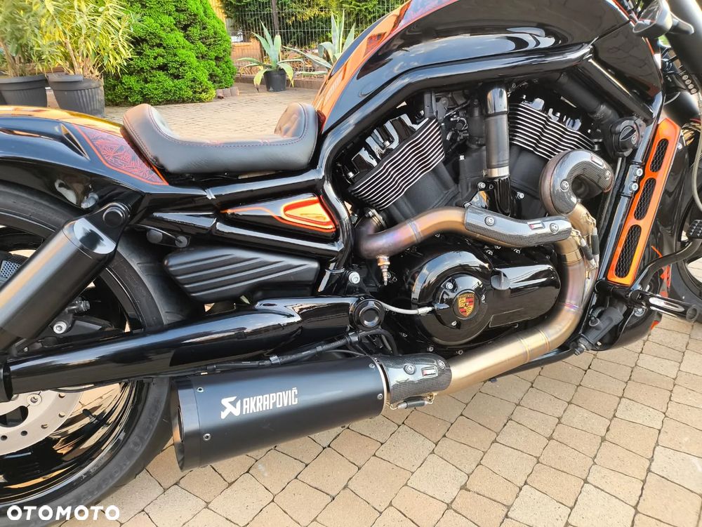 Harley-Davidson V-Rod Muscle - 19