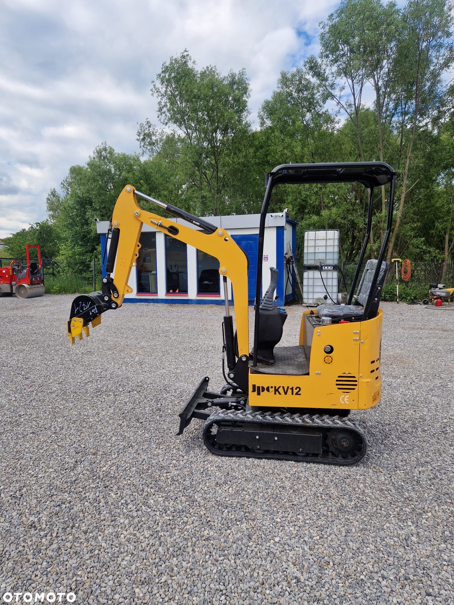 Inny JPC KV-12 - 3