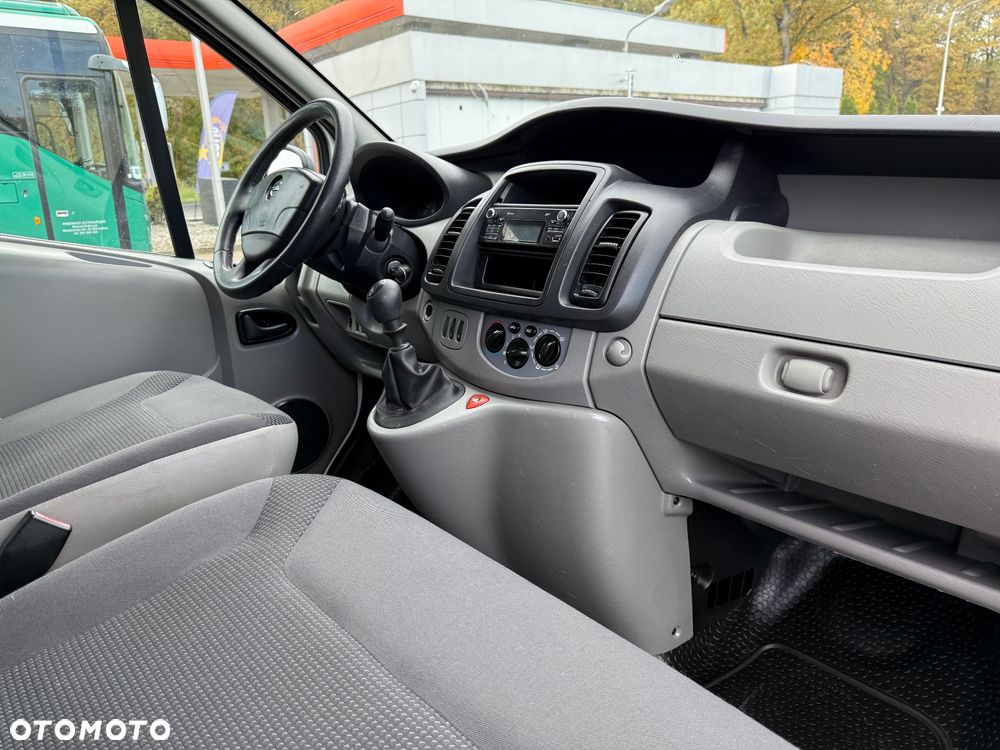 Opel Vivaro - 7
