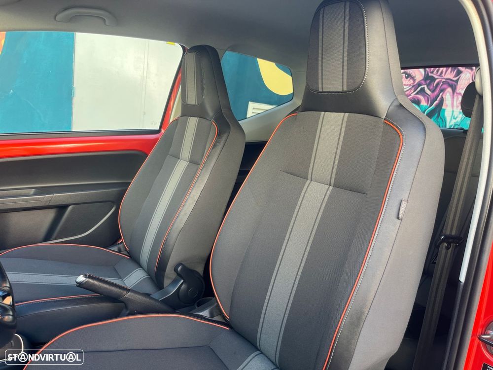 VW Up! 1.0 Groove Auto - 14