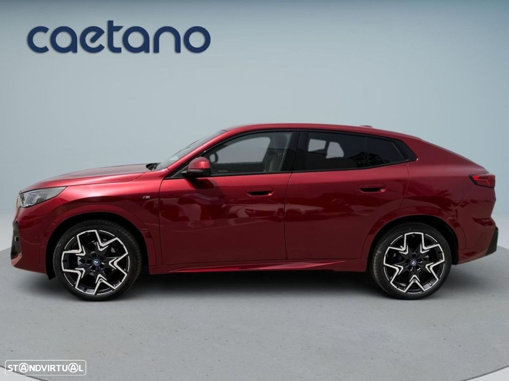 BMW ix2 eDrive20 Pack Desportivo M - 5