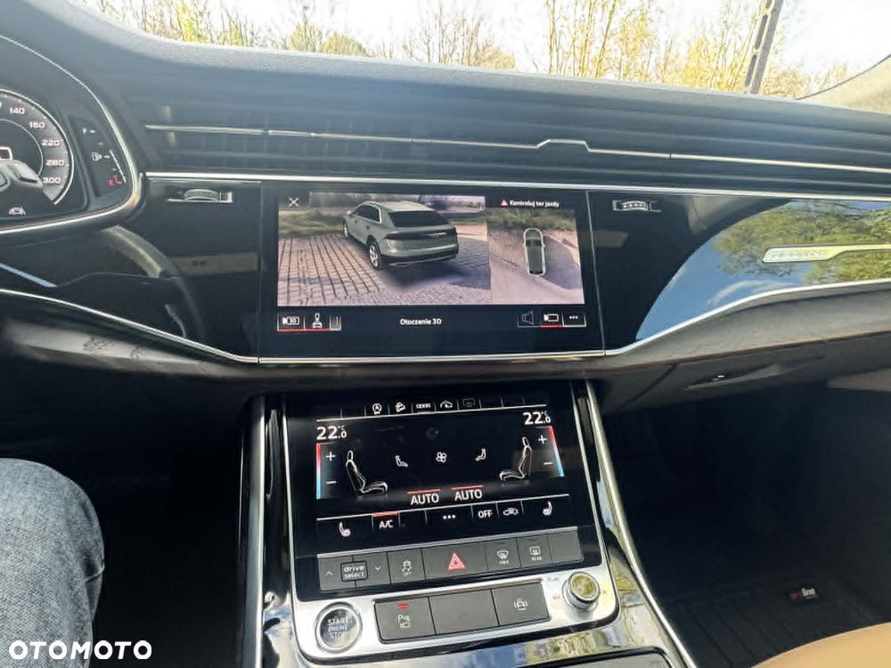 Audi Q8 - 21