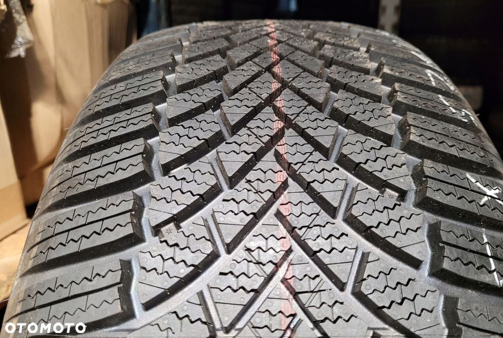 4x Bridgestone Blizzak LM005 235/45R17 97V XL Z634A - 5