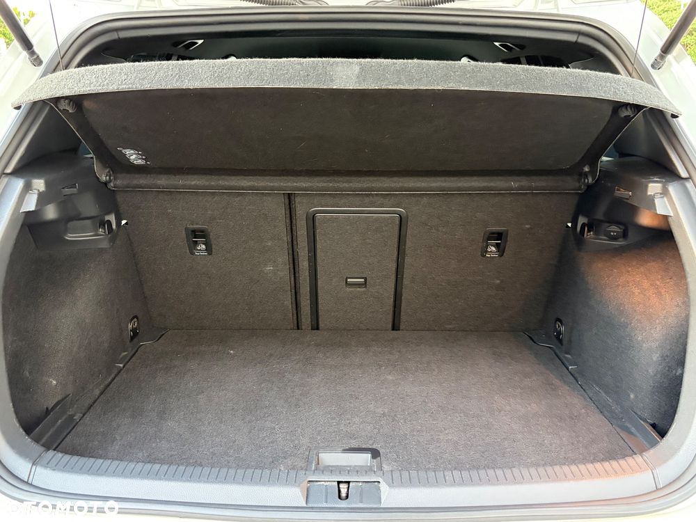 Volkswagen Golf 2.0 TSI BMT 4Mot R - 26