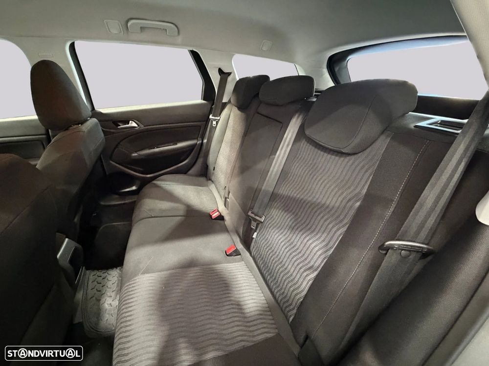 Peugeot 308 SW - 38