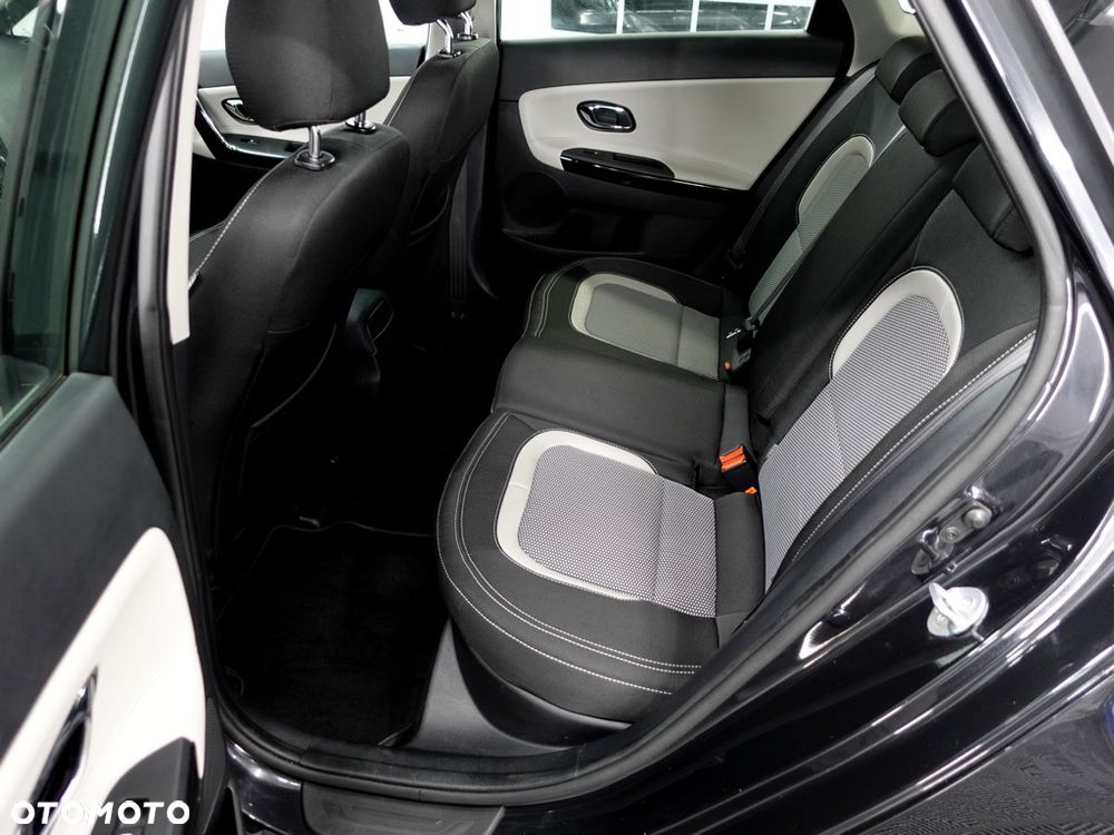 Kia Ceed 1.6 Crdi L - 10