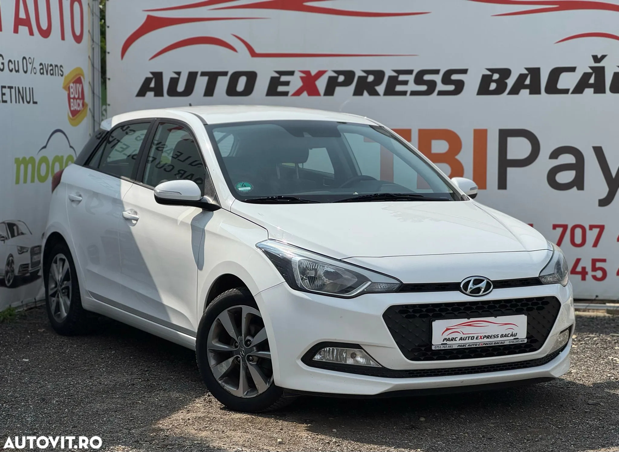 Hyundai i20 1.4 YES! Silver - 2