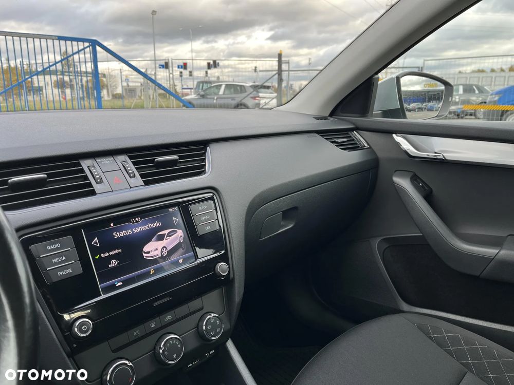 Skoda Octavia 1.4 TSI Active - 29
