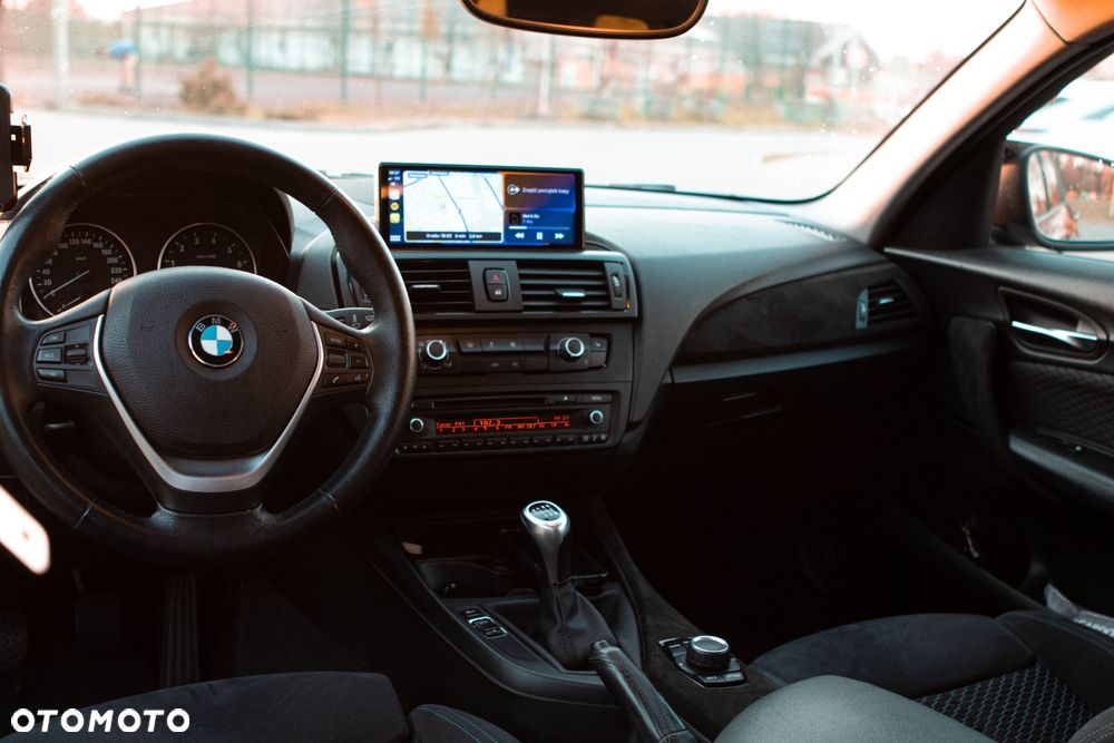 BMW Seria 1 116i - 4