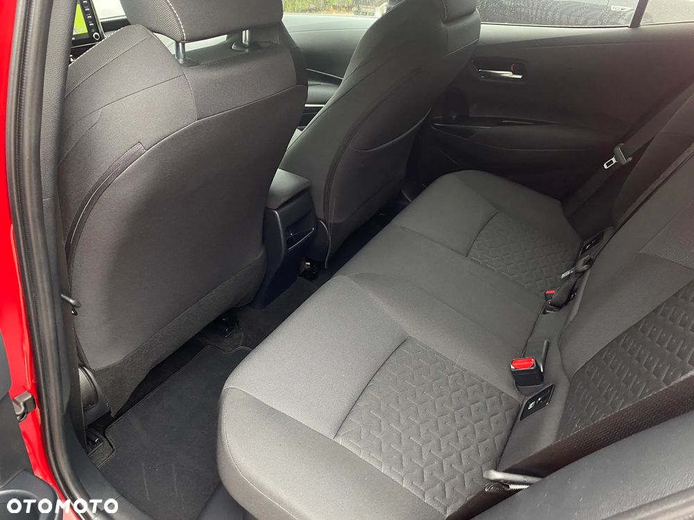 Toyota Corolla - 11