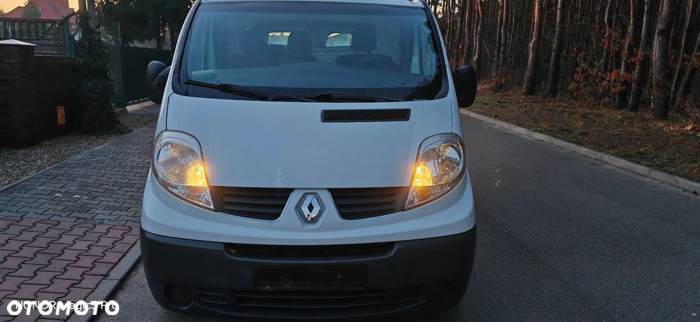 Renault Trafic - 18