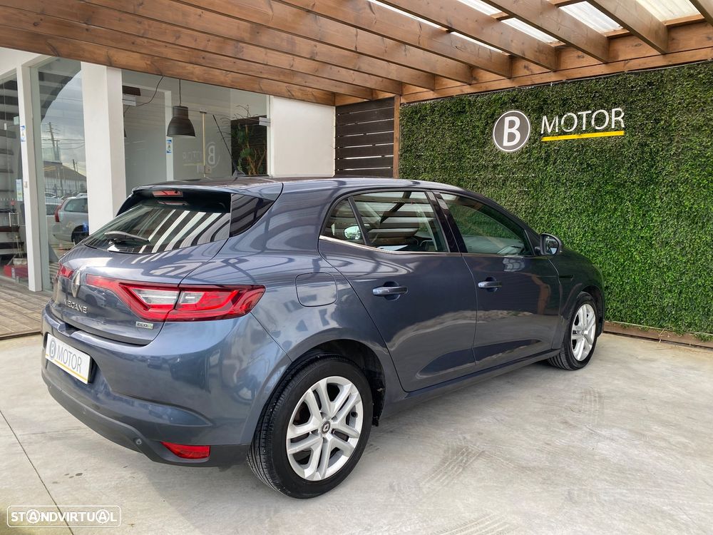 Renault Mégane ENERGY dCi 110 Start & Stop Dynamique - 11