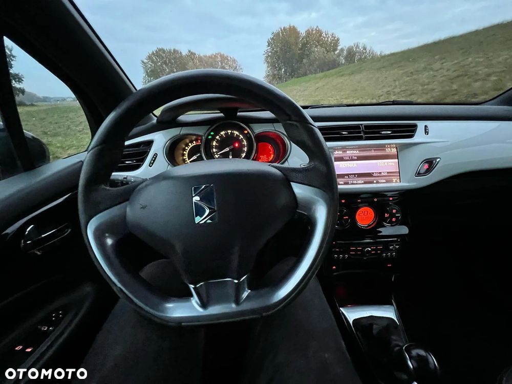 Citroën DS3 1.6 THP SportChic - 3