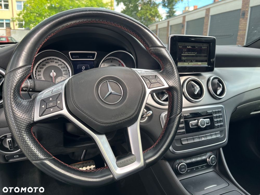Mercedes-Benz CLA - 9