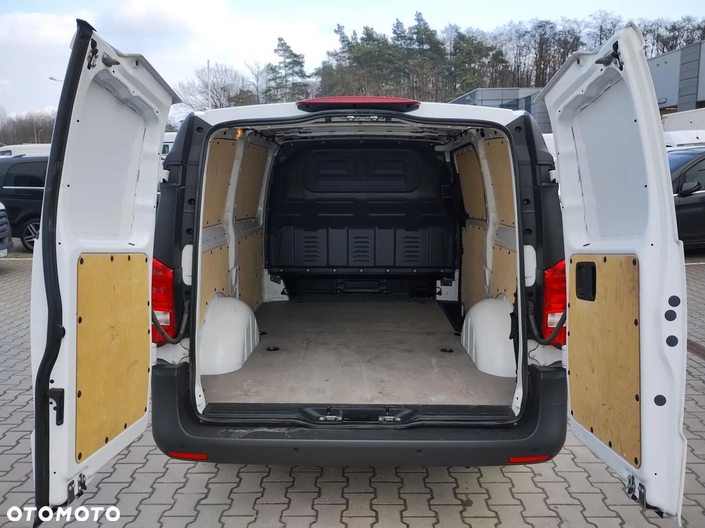 Mercedes-Benz Vito - 13