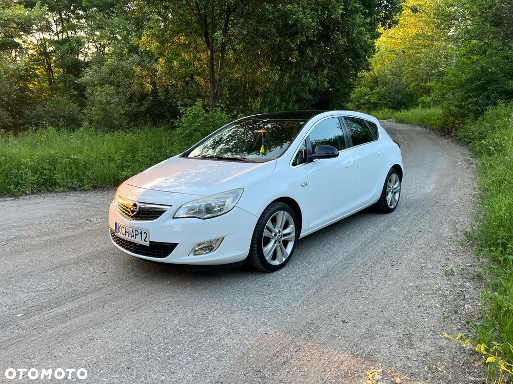 Opel Astra 1.6 Easytronic Cosmo - 3