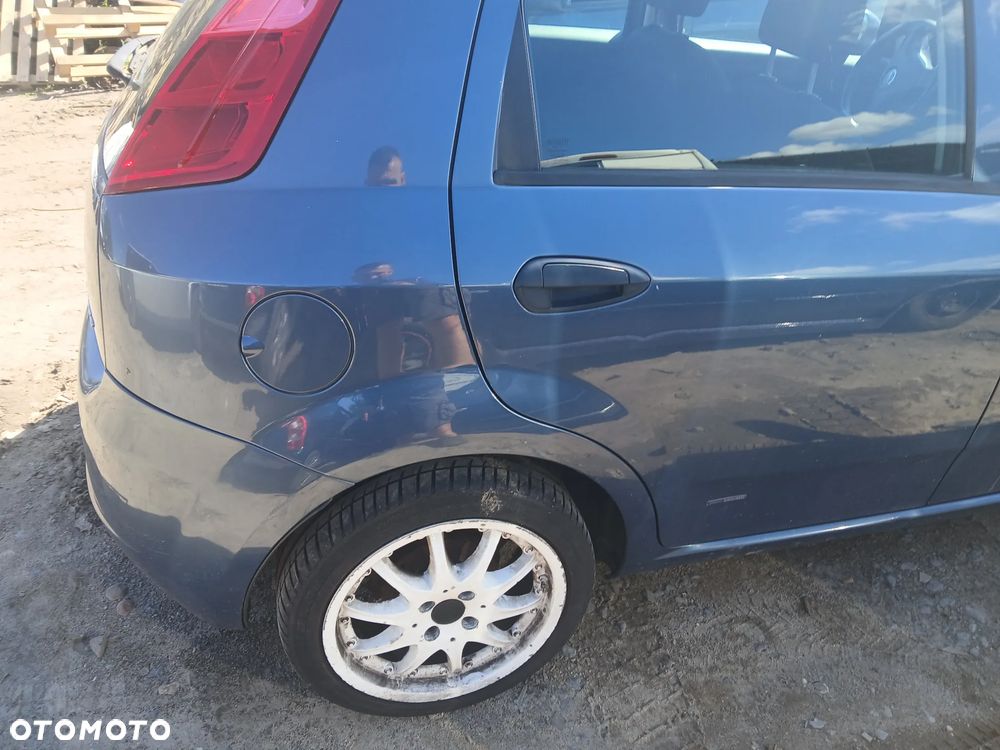 Fiat Grande punto 5d 1.2 MPI 8V CF4 65km 199 A4.000 silnik skrzynia napęd sanki belka wahacz wahacze zacisk zaciski zwrotnica piasta kopyto mc person amortyzator - 5