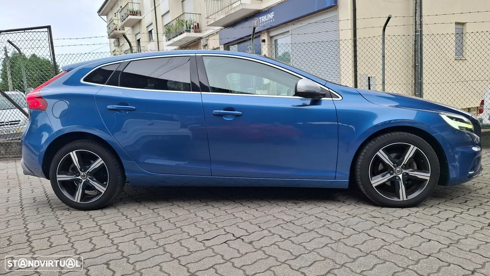 Volvo V40 2.0 D2 R-Design - 20