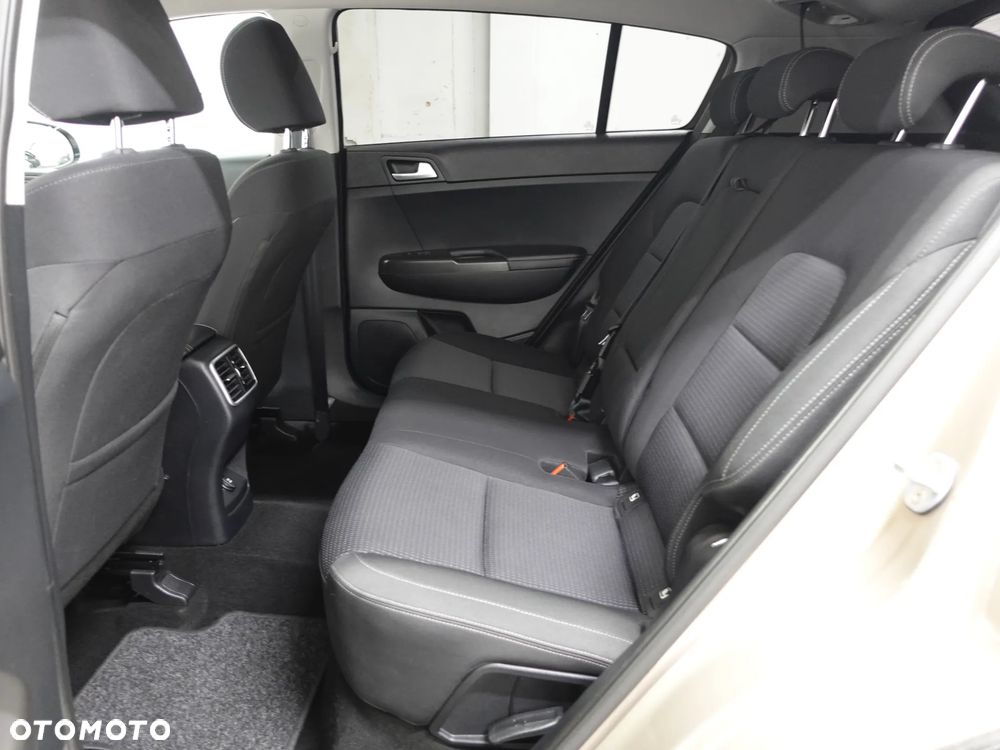 Kia Sportage 1.6 CRDI AWD SPIRIT - 20