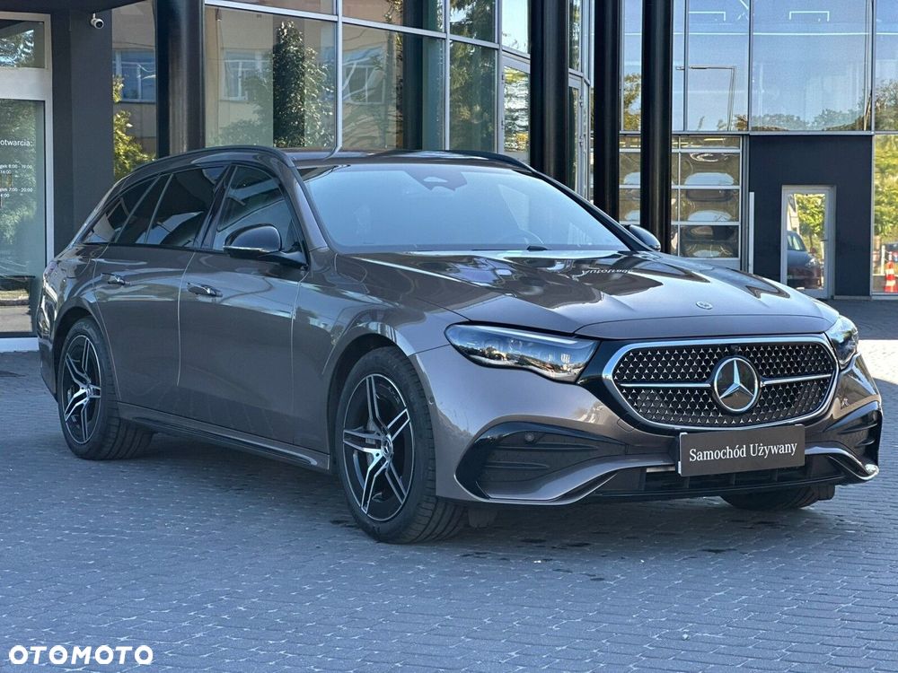 Mercedes-Benz Klasa E 300 de PHEV 4-Matic AMG 9G-Tronic - 4
