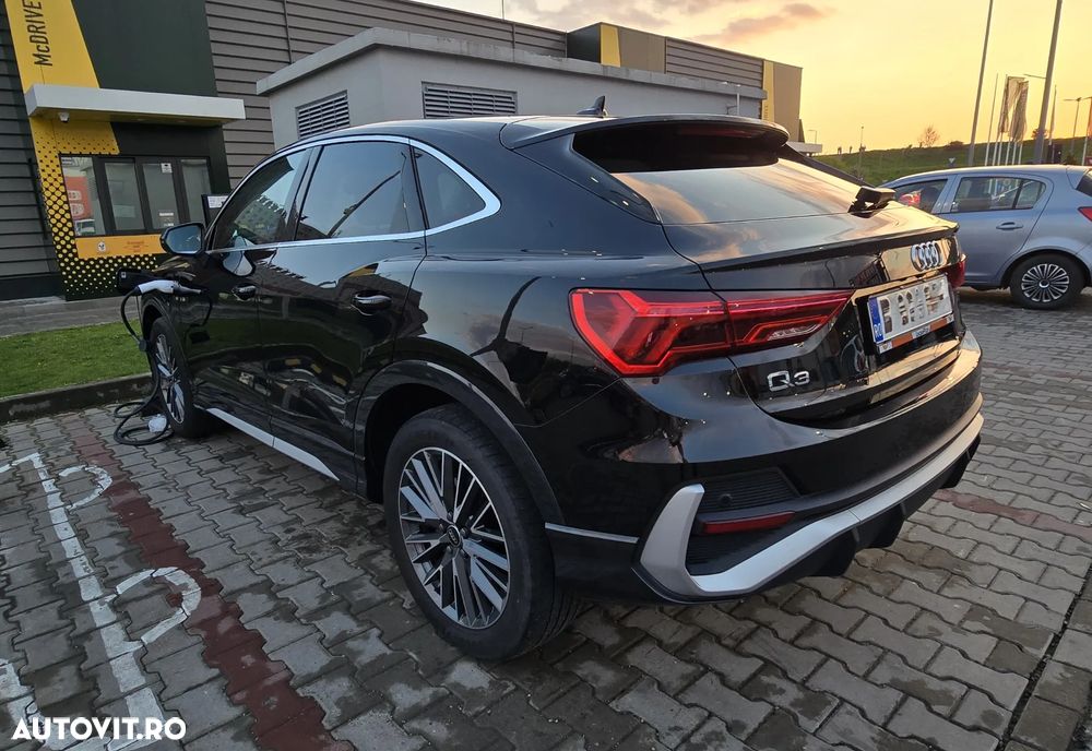 Audi Q3 45 TFSIe ack S tronic S line - 5