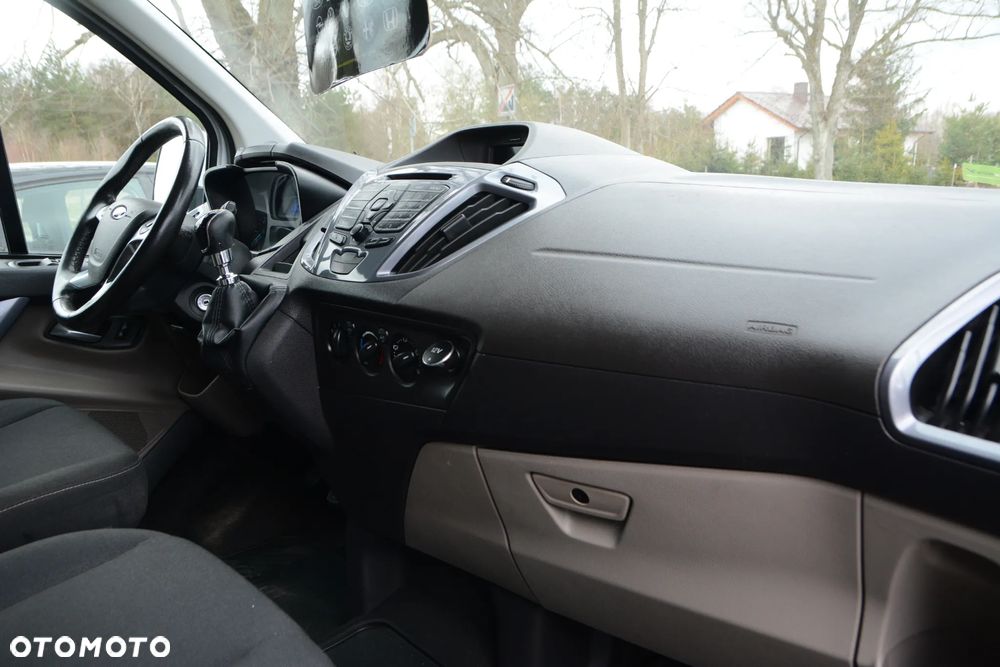 Ford Transit Custom 290 L2H1 Limited - 16