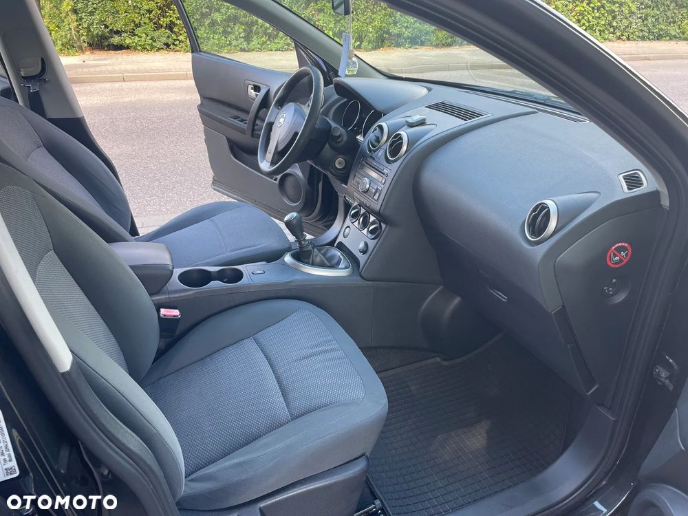 Nissan Qashqai+2 - 17