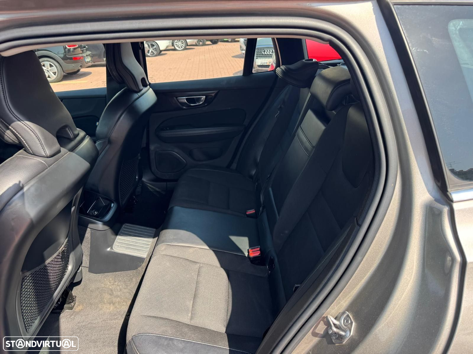 Volvo V60 2.0 T6 AWD TE Inscription - 13