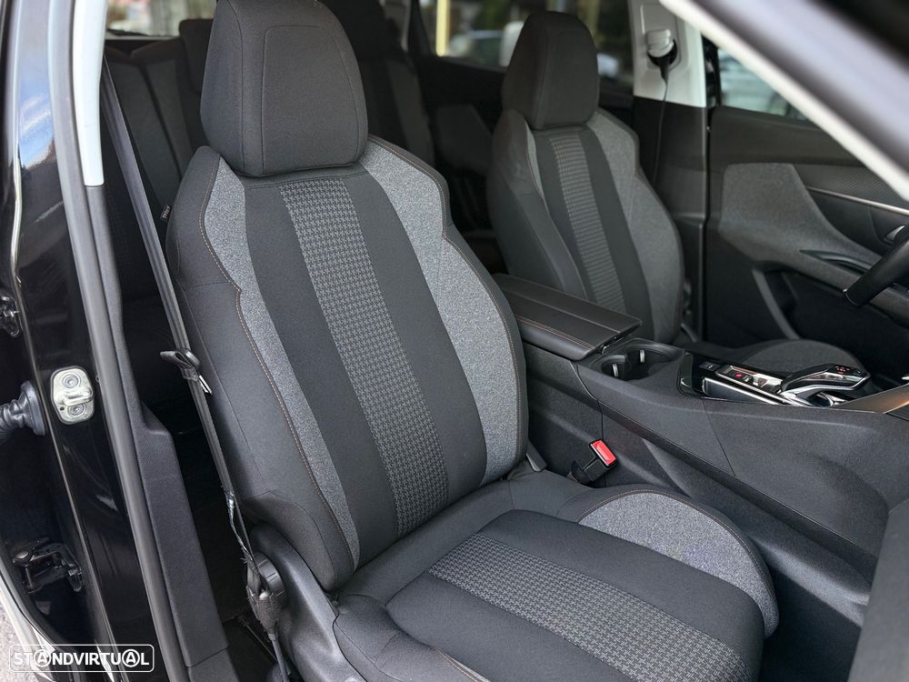 Peugeot 5008 1.5 BlueHDi Allure Pack EAT8 - 13