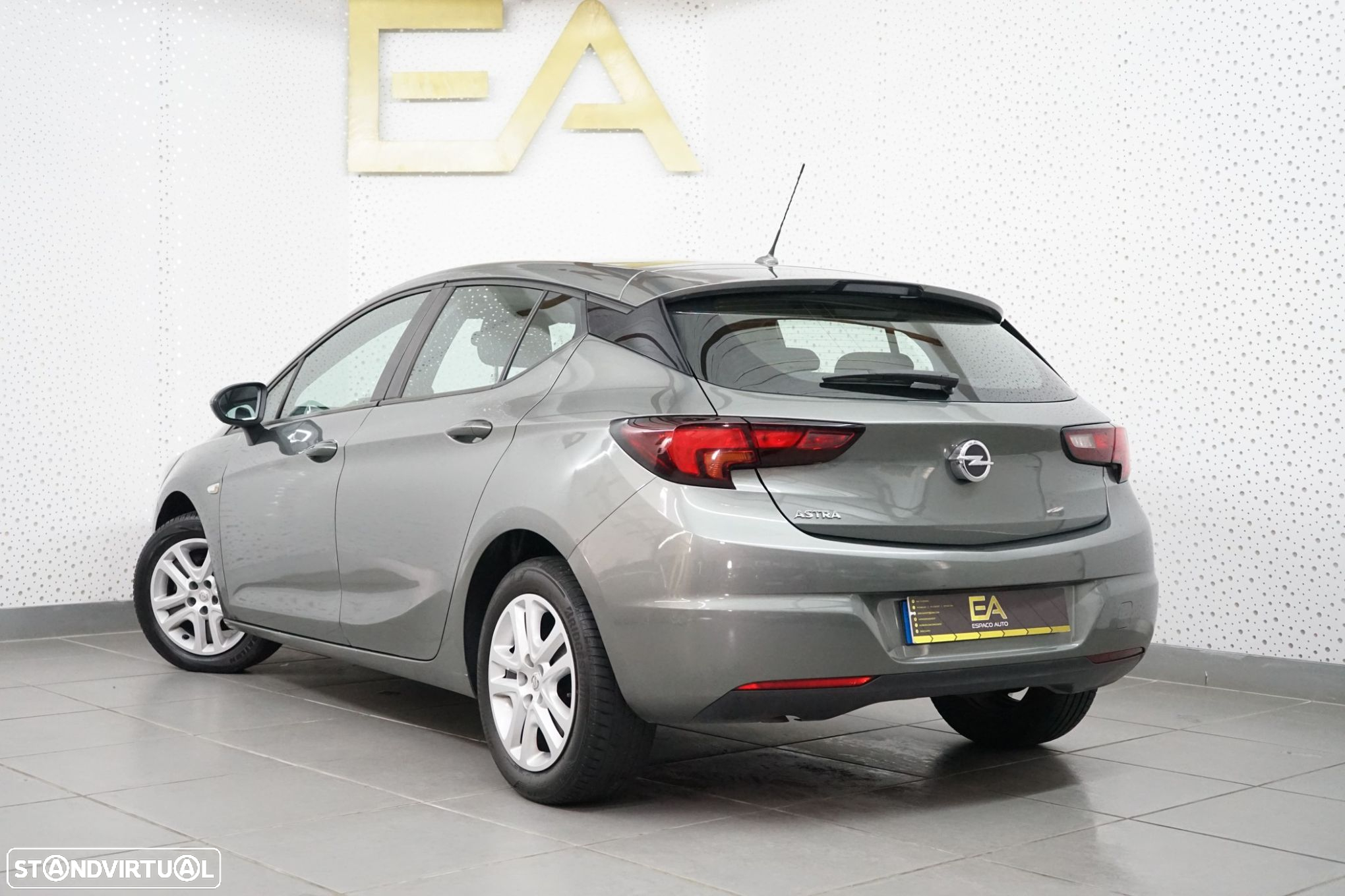 Opel Astra 1.0 Business Edition S/S - 4