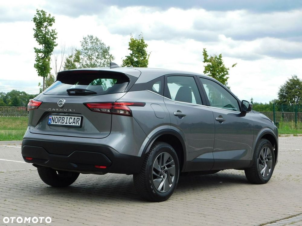 Nissan Qashqai - 4
