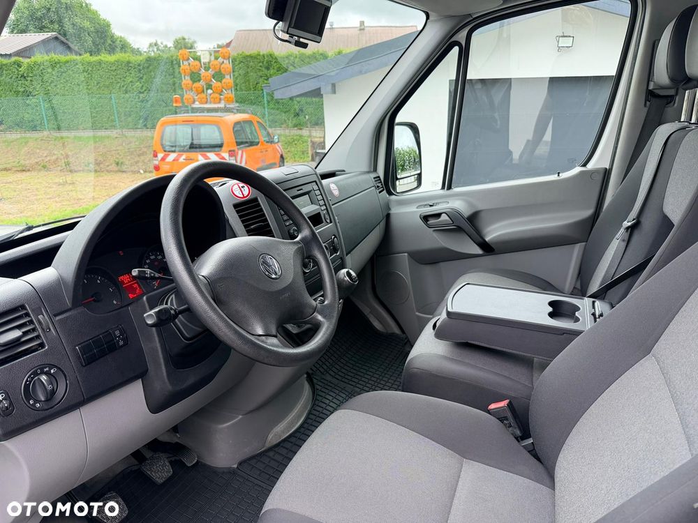Volkswagen Crafter - 12