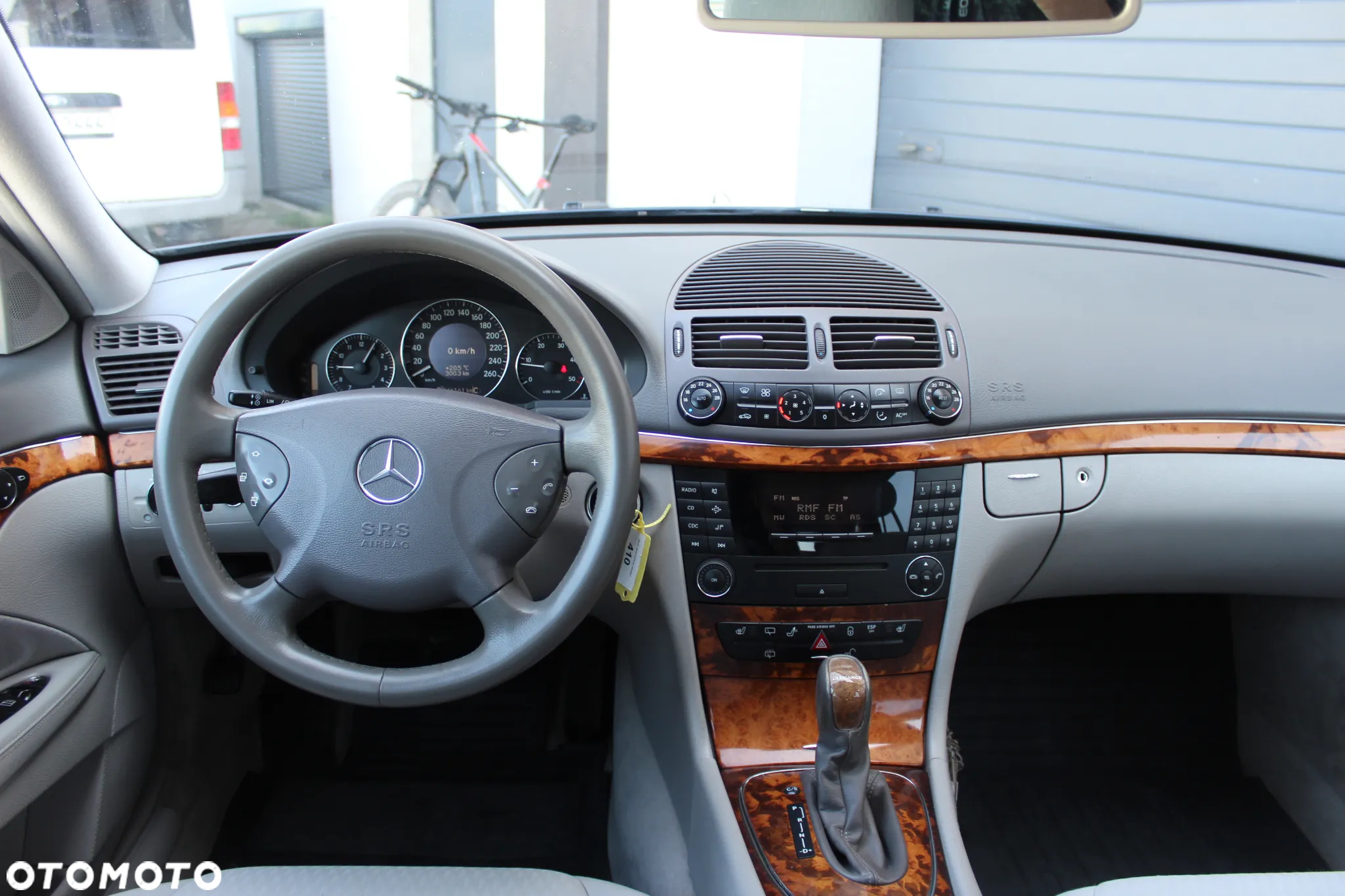 Mercedes-Benz Klasa E - 6