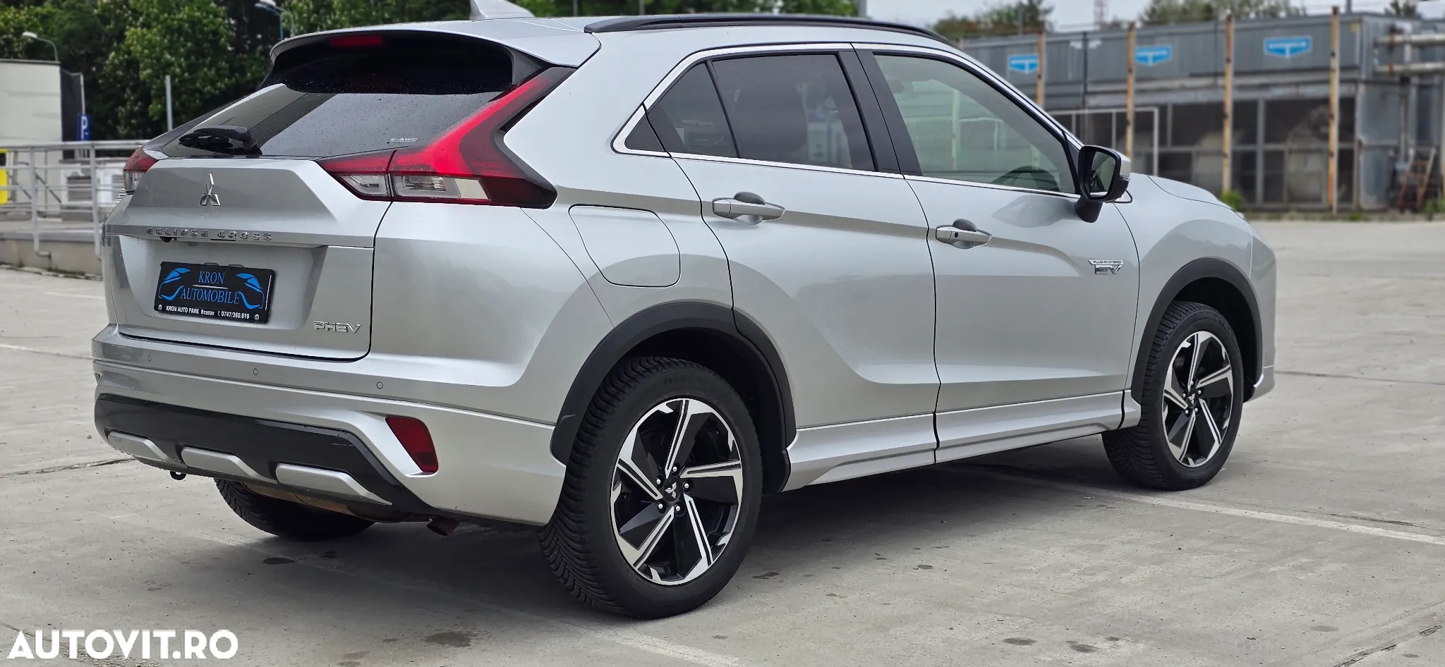 Mitsubishi Eclipse-Cross Plug-In Hybrid 4WD Plus Select - 4