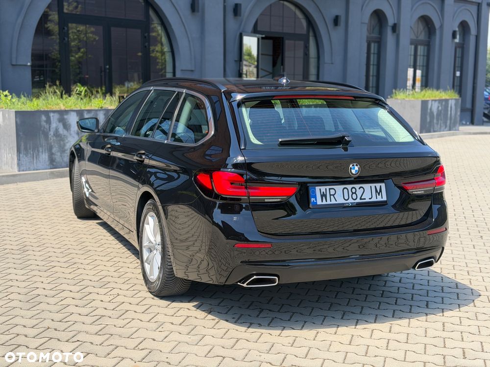 BMW Seria 5 520d mHEV - 2