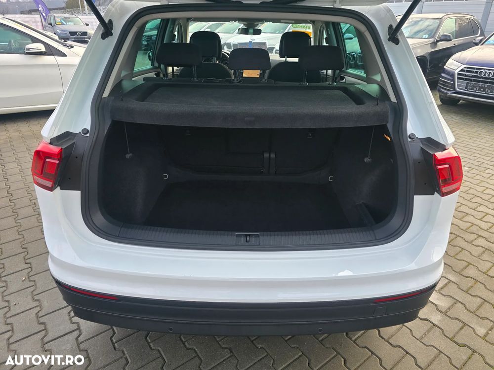Volkswagen Tiguan 2.0 TDI DPF Comfortline - 12