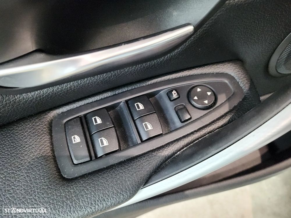 BMW 420 Gran Coupé d Aut. Luxury Line - 30