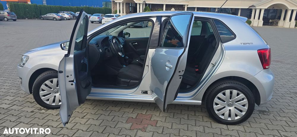 Volkswagen Polo - 3