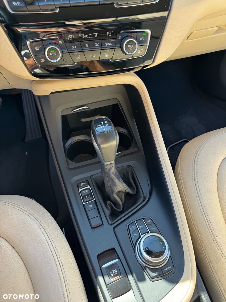 BMW X1 sDrive18d Advantage - 22
