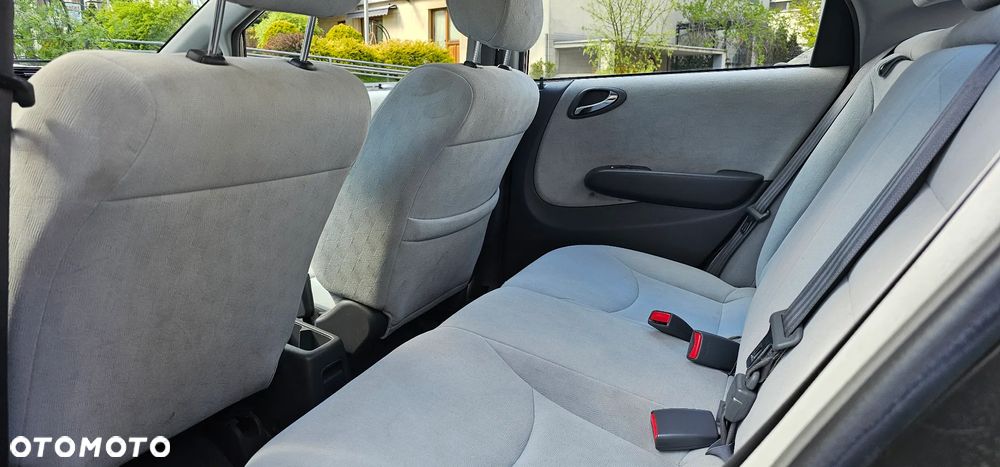 Honda City 1.4 Sport - 8